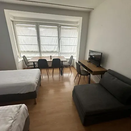 Hami Apartment *